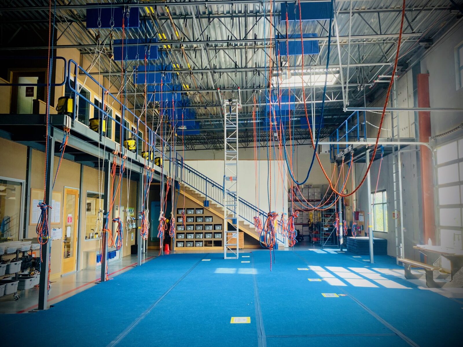 Petzl Technical Partner - MISTRAS/Ropeworks - indoor training facility